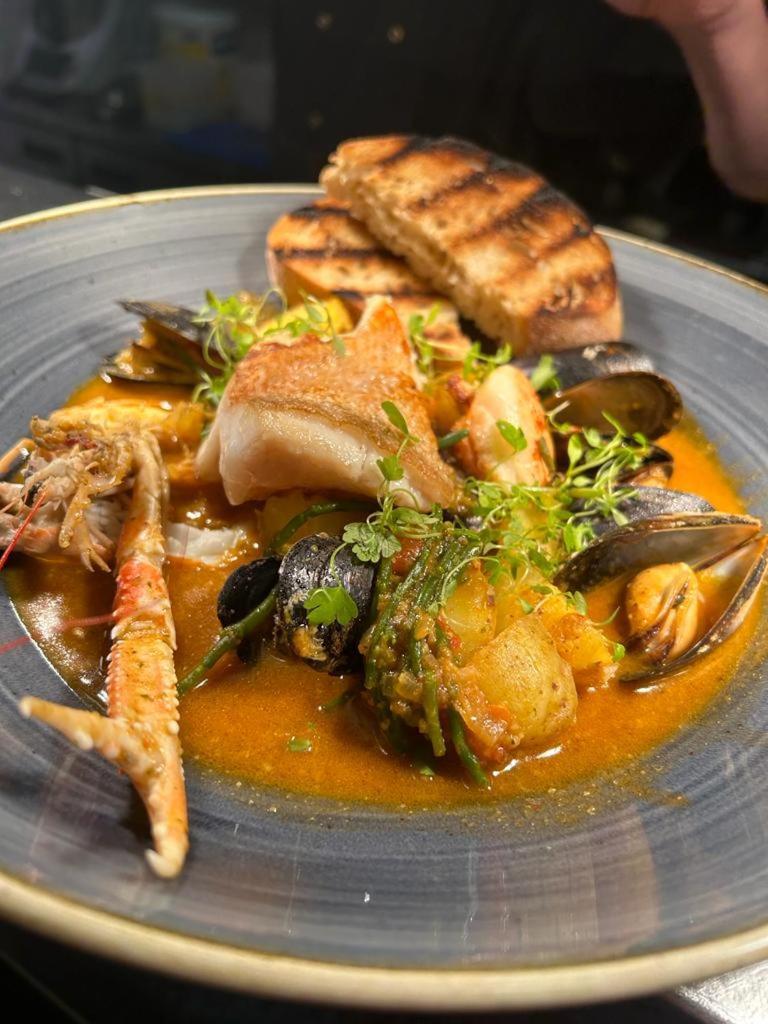 The Inn On The Tay Pitlochry Ngoại thất bức ảnh